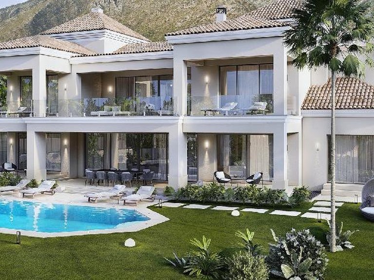 Villa for Sale in Marbella, Malaga 31