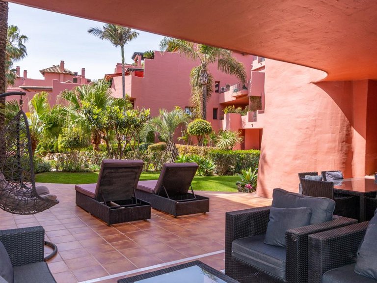Apartment for Sale in Marbella, Malaga 25