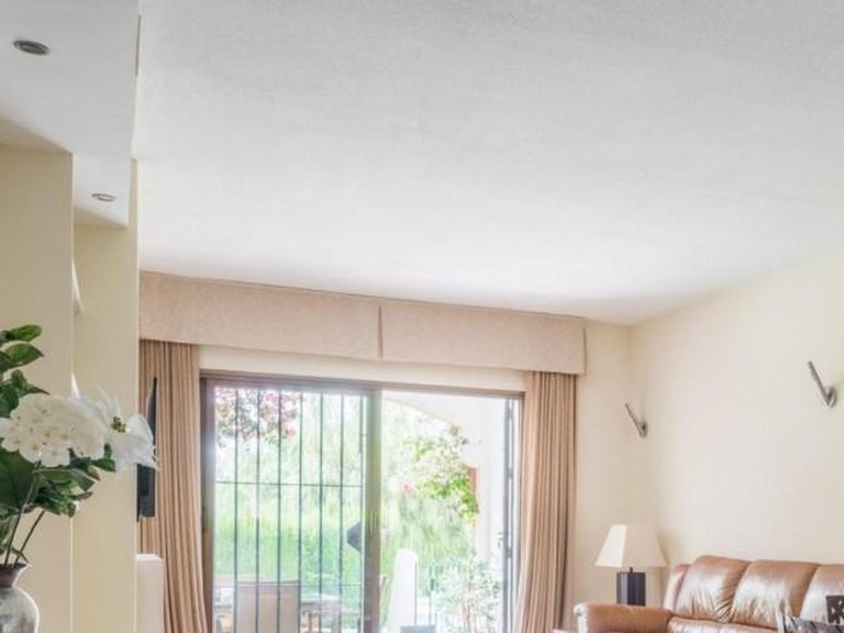Apartment for Sale in Marbella, Malaga 17