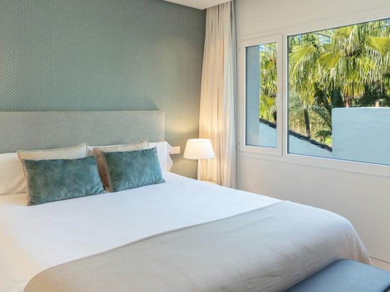 Apartment for Sale in Marbella, Malaga 31