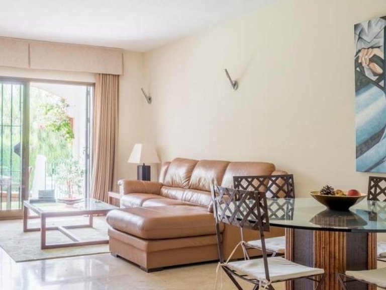 Apartment for Sale in Marbella, Malaga 16