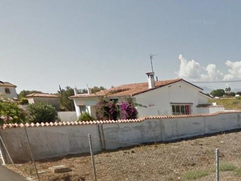 Plot for Sale in Marbella, Malaga 25
