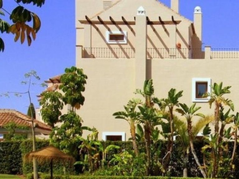 Town House for Sale in Estepona, Malaga 16