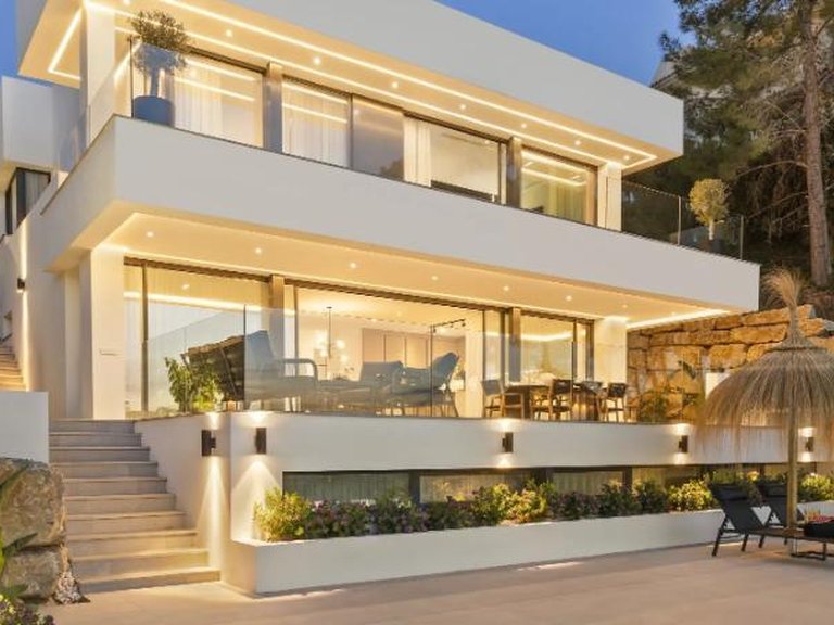 Villa for Sale in Marbella, Malaga 27