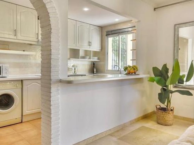 Apartment for Rent in Marbella, Malaga 11