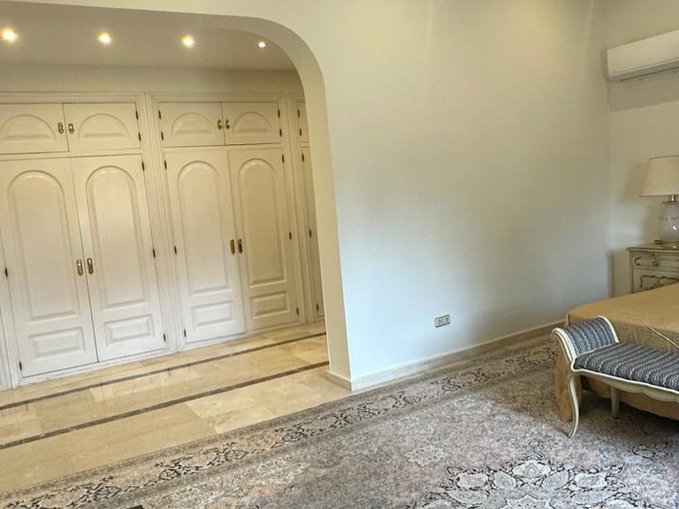 Villa for Rent in Marbella, Malaga 26