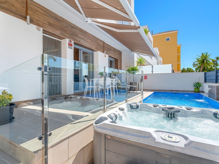 Town House for Sale in Costa Blanca Formentera Del Segura, Alicante 1
