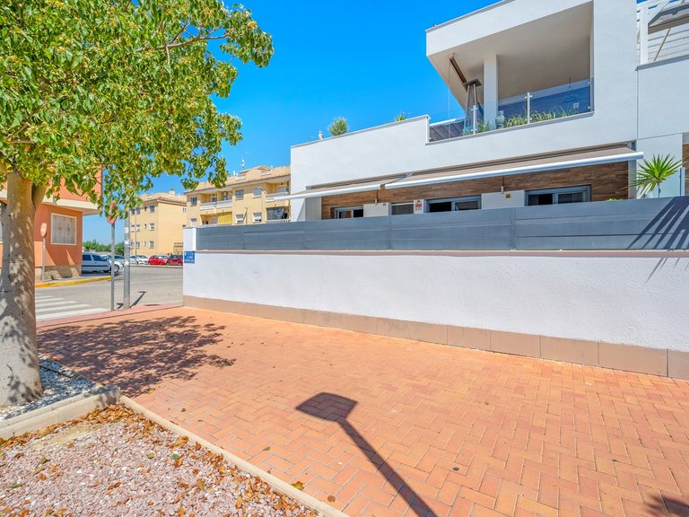 Town House for Sale in Costa Blanca Formentera Del Segura, Alicante 37
