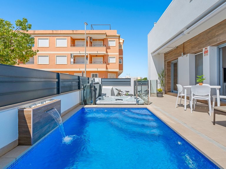 Town House for Sale in Costa Blanca Formentera Del Segura, Alicante 3