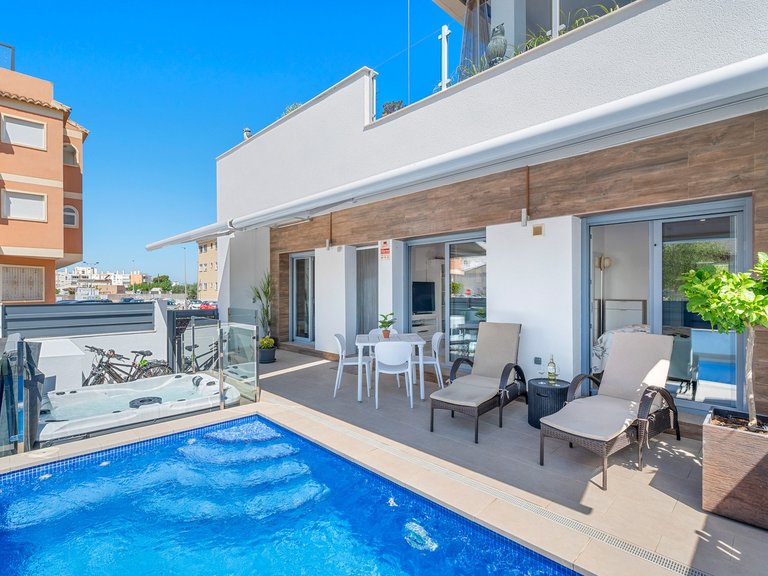 Town House for Sale in Costa Blanca Formentera Del Segura, Alicante 43