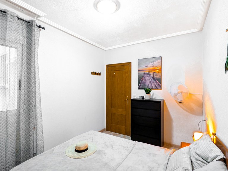 Apartment for Sale in Torrevieja, Alicante 18