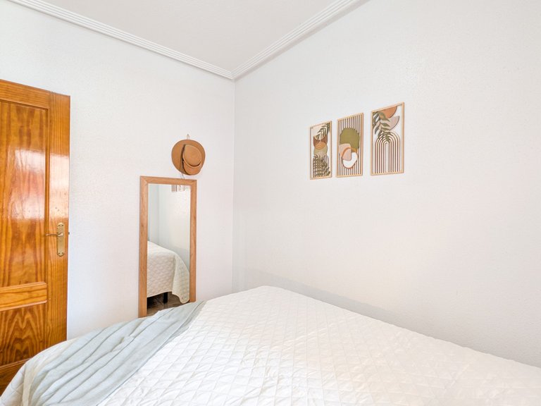 Apartment for Sale in Torrevieja, Alicante 22