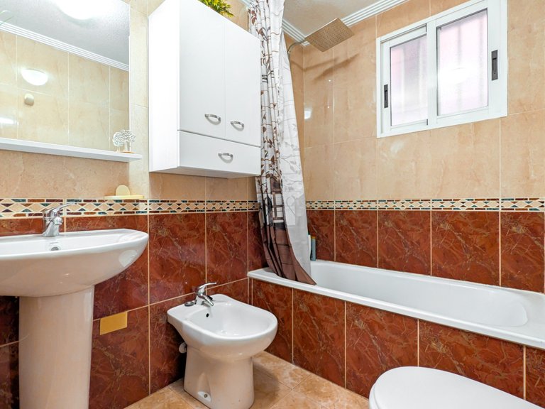 Apartment for Sale in Torrevieja, Alicante 19