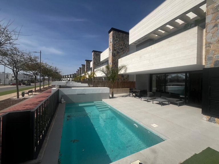 Villa for Sale in Torre Pacheco, Murcia 1