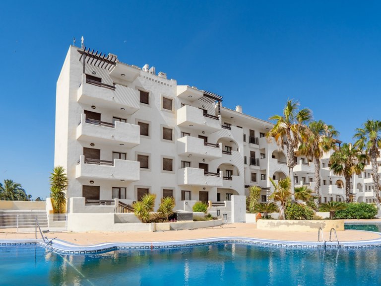 Apartment for Sale in Los Alc&aacute;zares, Murcia 1
