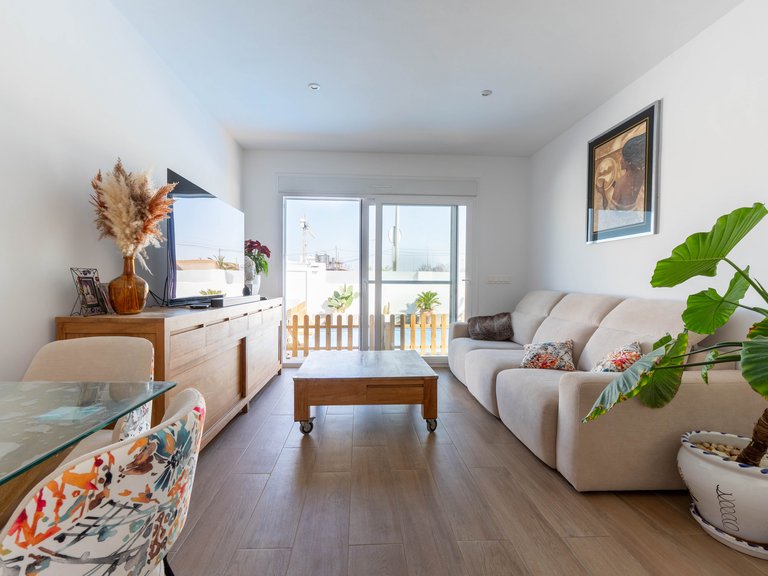Villa for Sale in Jer&oacute;nimo Y Avileses, Murcia 2