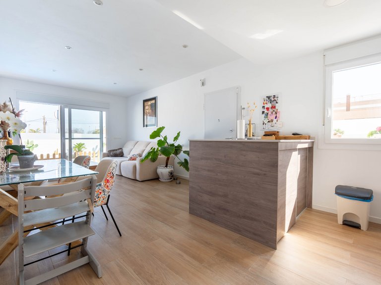 Villa for Sale in Jer&oacute;nimo Y Avileses, Murcia 3