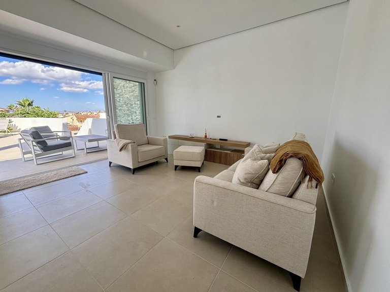 Villa for Sale in Rojales, Alicante 8