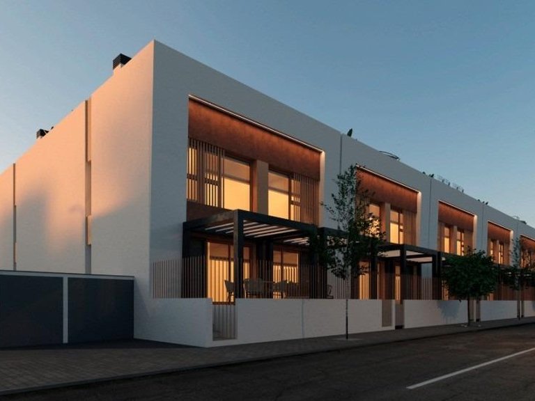 Town House for Sale in Dolores, Alicante 1