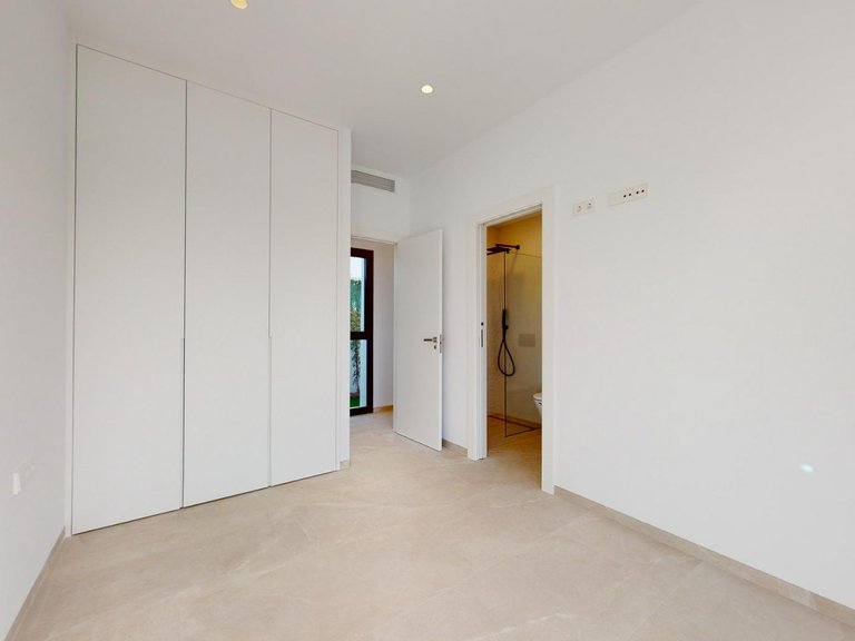 Villa for Sale in Los Alc&aacute;zares, Murcia 13