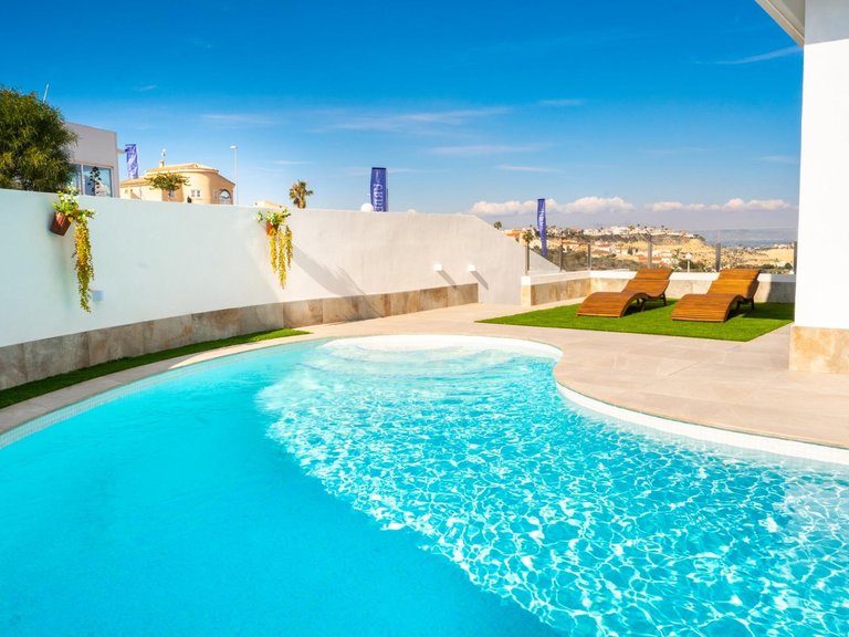 Villa for Sale in Ciudad Quesada, Alicante 3