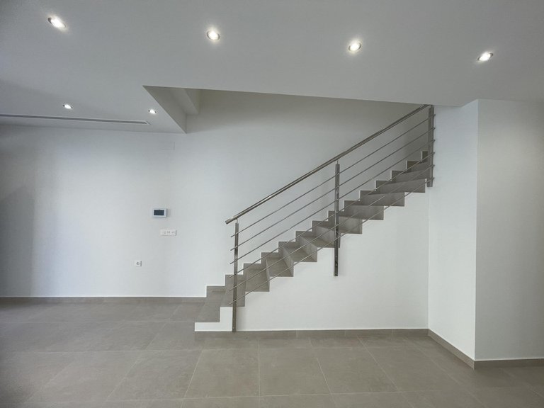 Villa for Sale in Almorad&iacute;, Alicante 13