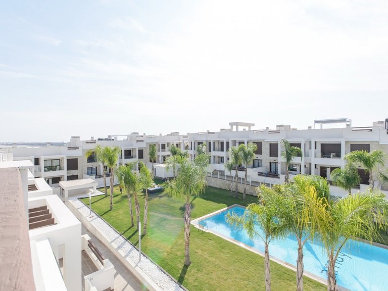 Penthouse for Sale in Torrevieja, Alicante 30