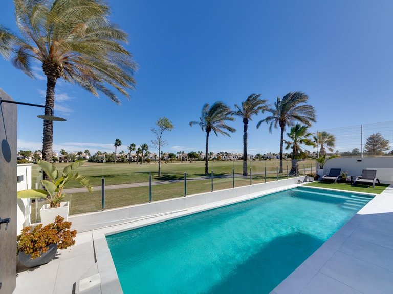 Villa for Sale in Pilar De La Horadada, Alicante 31