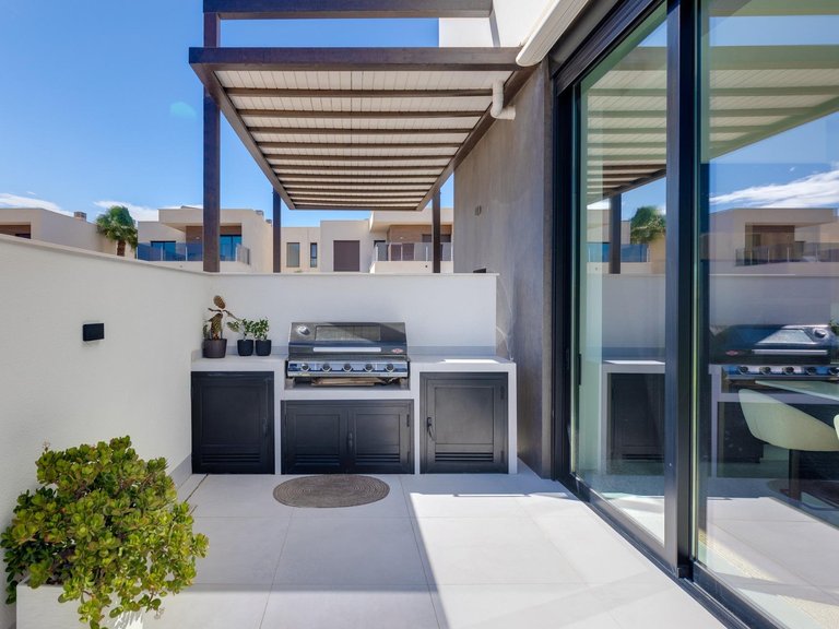 Villa for Sale in Pilar De La Horadada, Alicante 16