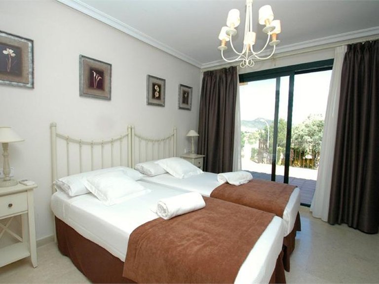 Villa for Sale in La Manga Golf Club, Murcia 11
