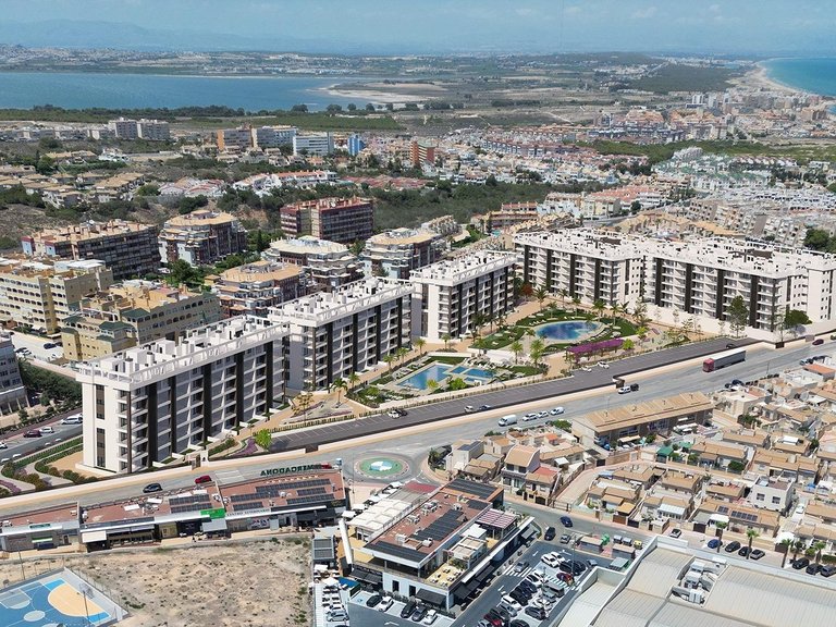 Apartment for Sale in Torrevieja, Alicante 10
