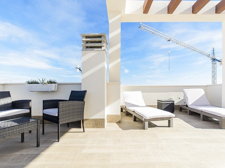 Villa for Sale in Los Montesinos, Alicante 38