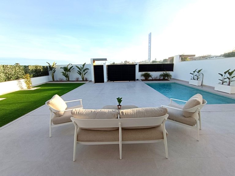 Villa for Sale in Benij&oacute;far, Alicante 6