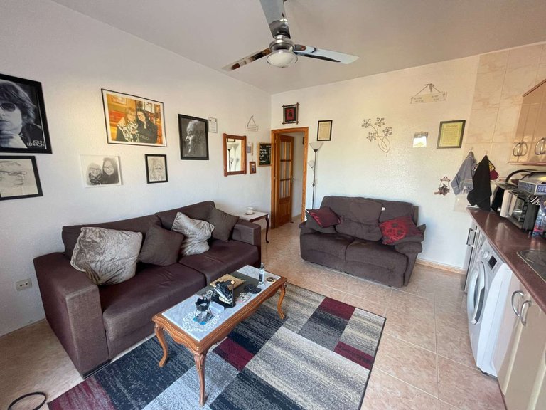 Commercial for Sale in Torrevieja, Alicante 13