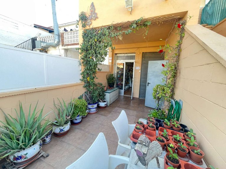 Commercial for Sale in Torrevieja, Alicante 9