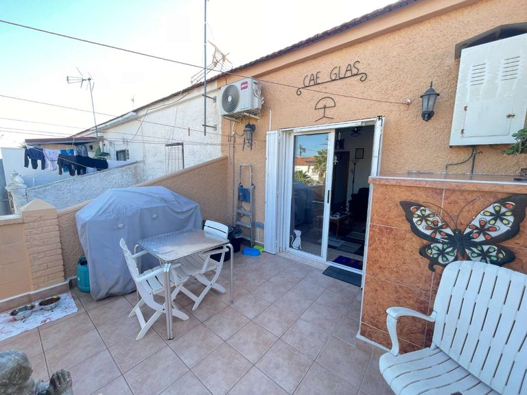 Commercial for Sale in Torrevieja, Alicante 11