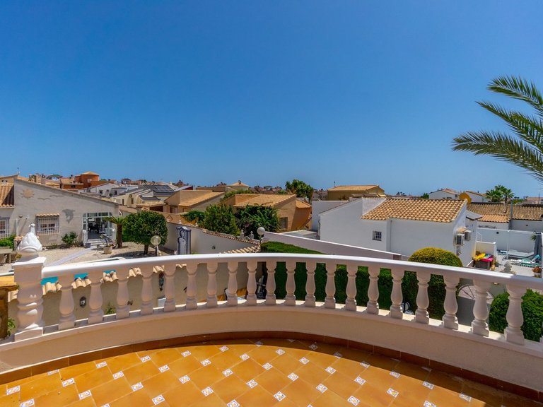 Villa for Sale in Orihuela, Alicante 23