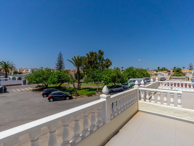 Villa for Sale in Orihuela, Alicante 22