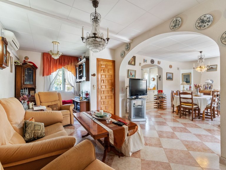 Villa for Sale in Orihuela, Alicante 13