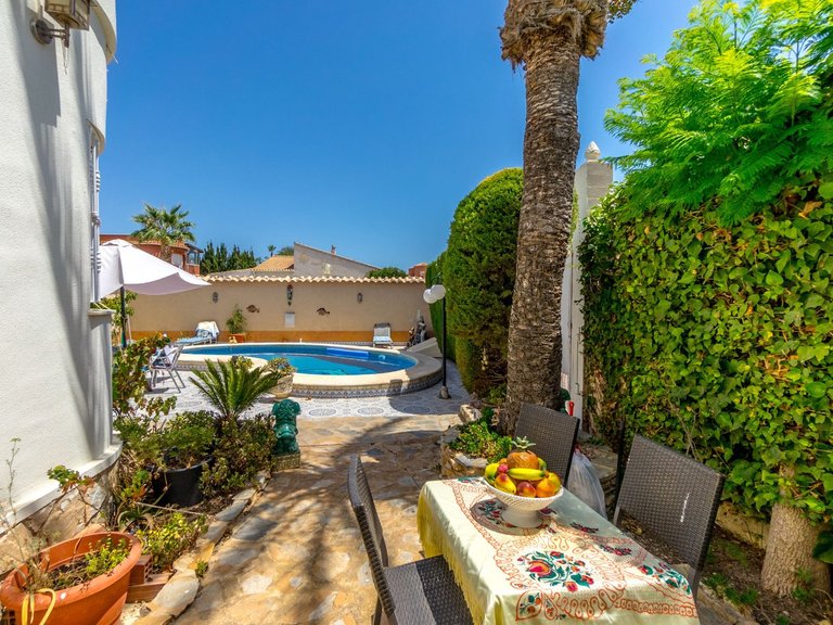 Villa for Sale in Orihuela, Alicante 4