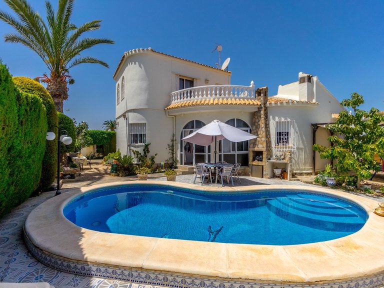 Villa for Sale in Orihuela, Alicante 1