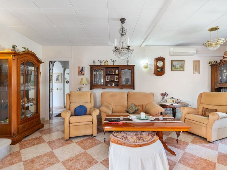 Villa for Sale in Orihuela, Alicante 12