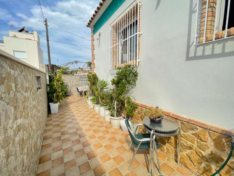 Villa for Sale in Torrevieja, Alicante 3