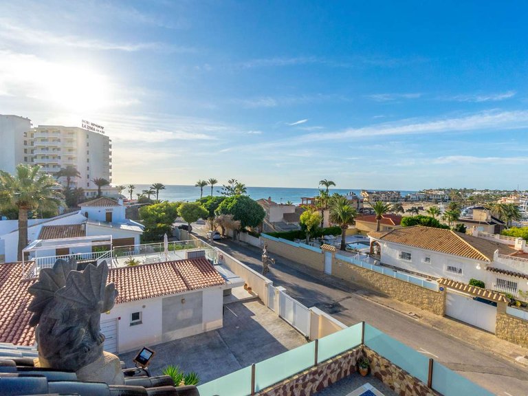 Villa for Sale in Orihuela, Alicante 26