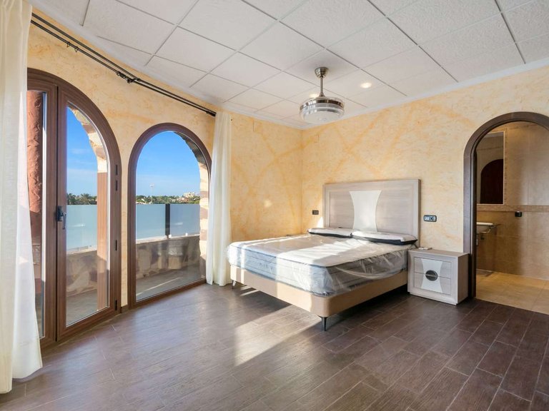 Villa for Sale in Orihuela, Alicante 27