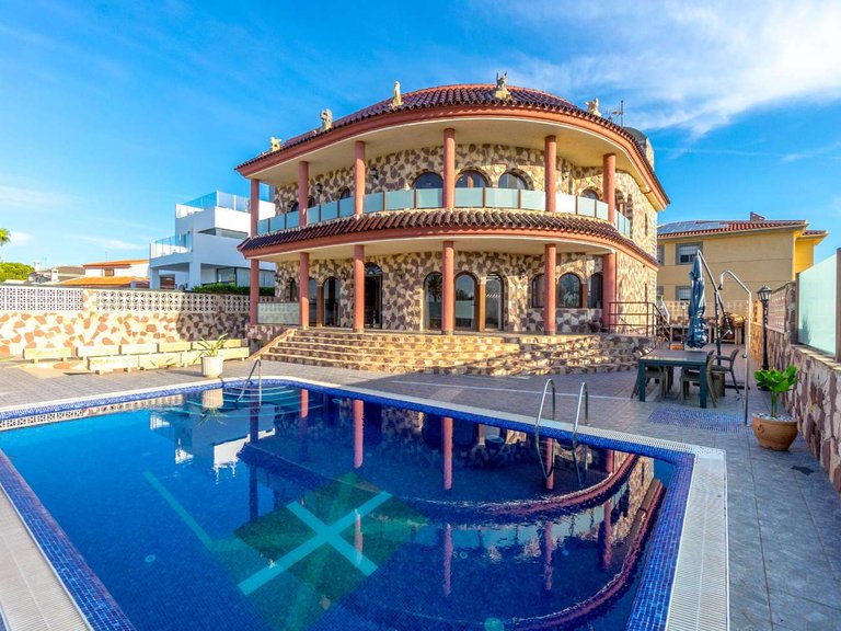 Villa for Sale in Orihuela, Alicante 7
