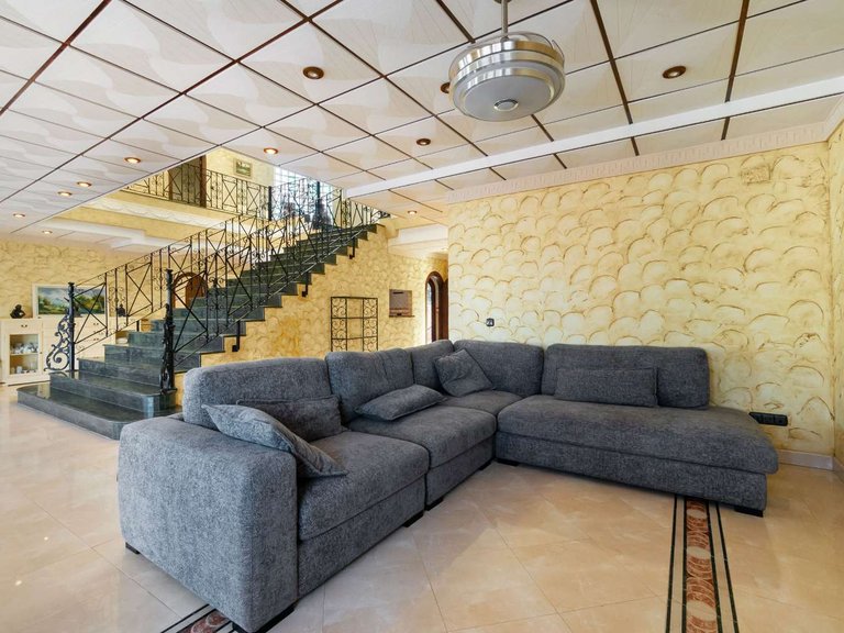 Villa for Sale in Orihuela, Alicante 14