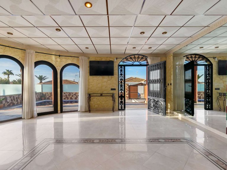 Villa for Sale in Orihuela, Alicante 15