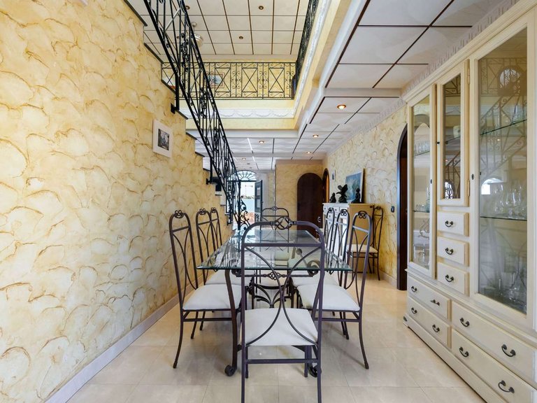 Villa for Sale in Orihuela, Alicante 18