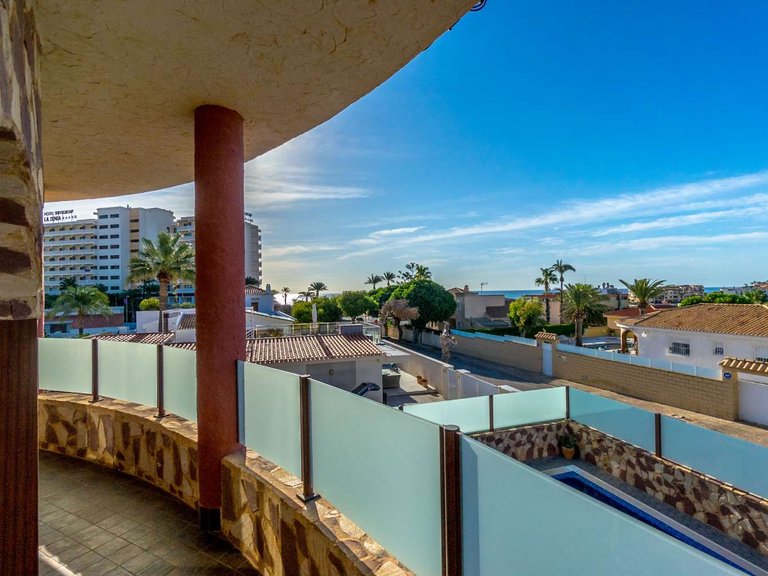 Villa for Sale in Orihuela, Alicante 29